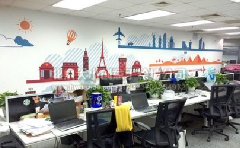 岳西教你设计办公室墙绘的方法。